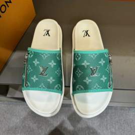 Picture of Louis Vuitton Slippers _SKULVsz38-45jyh0545822